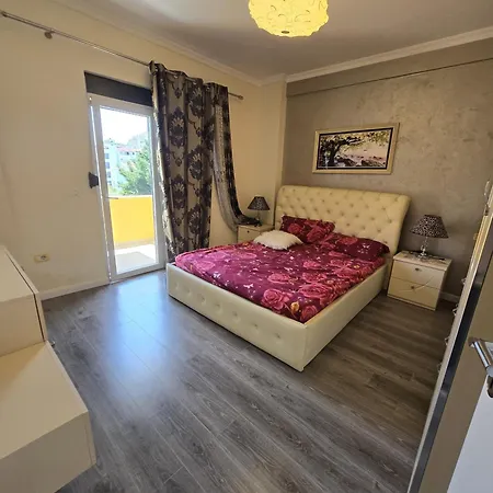 Apartment Gjoni Escape